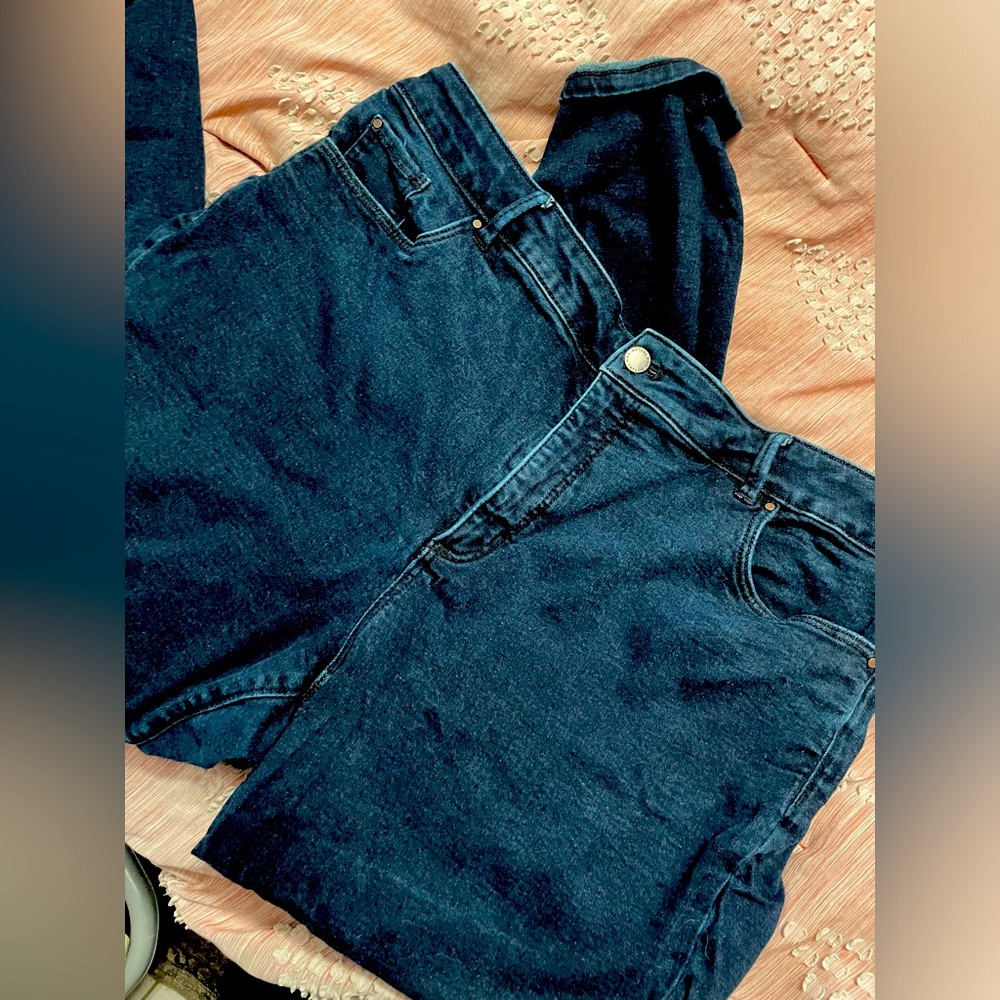 Ann Taylor Curvy Fit Jeans